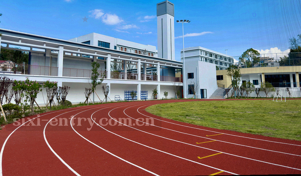 工作日九点至十八点服务时段与邮件响应路径信息图